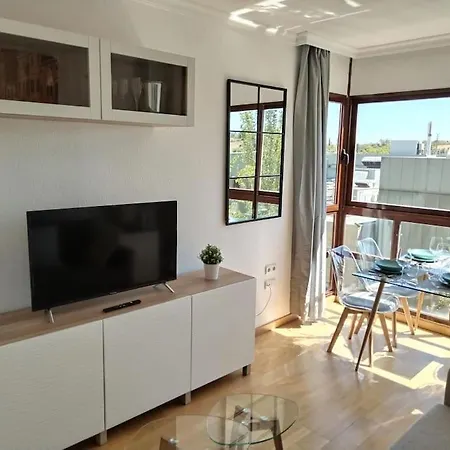Madrid Wanda Aeropuerto Ifema Plenilunio Dy Apartment Exterior photo